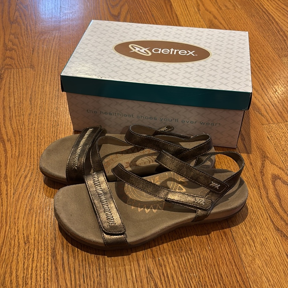 Aetrex Gabby sandals in bronze